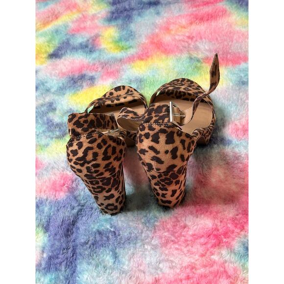 Leopard Print Block Heel Sandals – Size 12 Wide Width - Picture 2 of 6